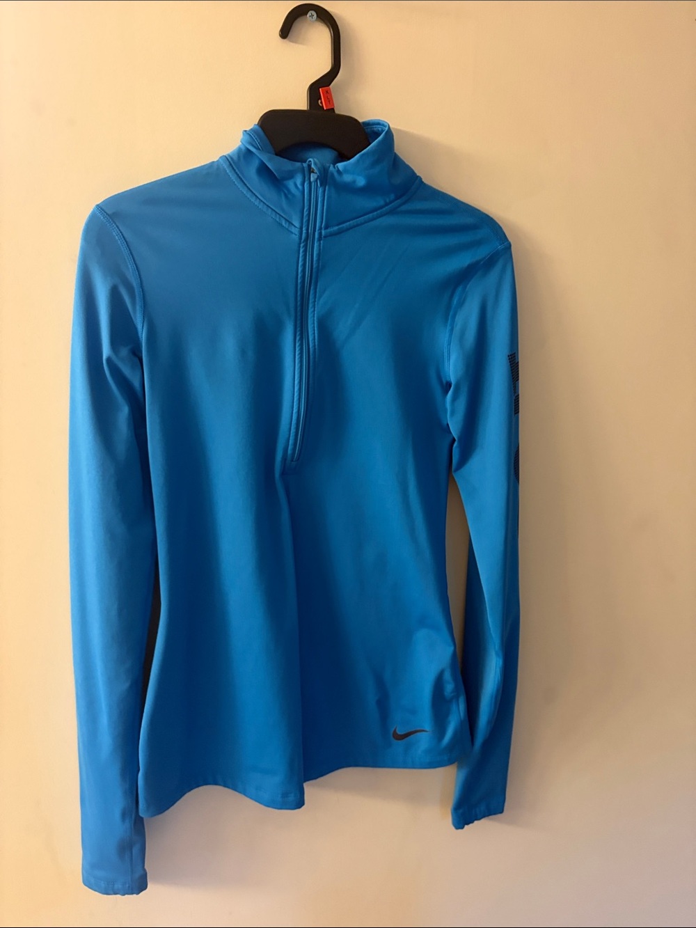 Nike Women’s Bright Blue Long-Sleeve with Quarter Zip